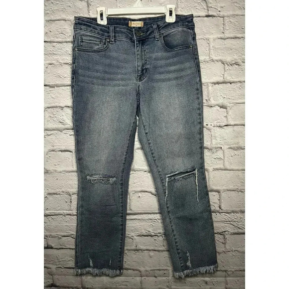 Altar'd State Denim - Altar’d State distressed frayed hem ankle skinny jeans size 27.